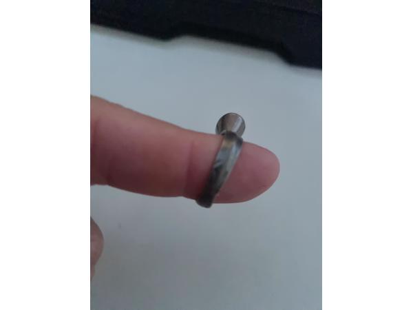 tekoop een antieke lodenring met agaat