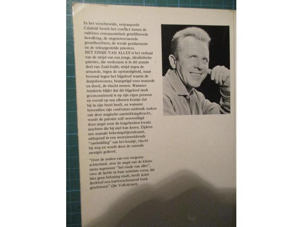 Aster Berkhof  -  Het Einde van Alles