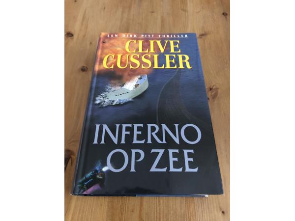 Clive Cussler : Inferno op zee ( thriller ) hardcover