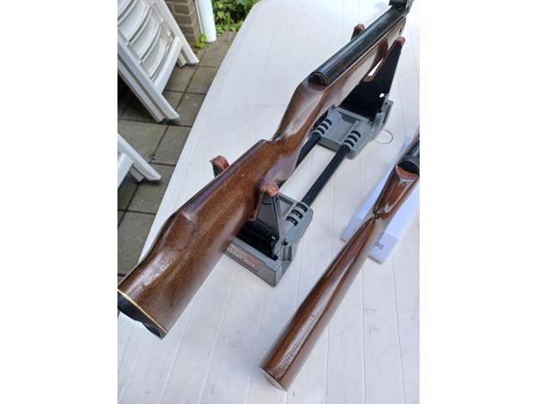 Te koop 2 luchtgeweren