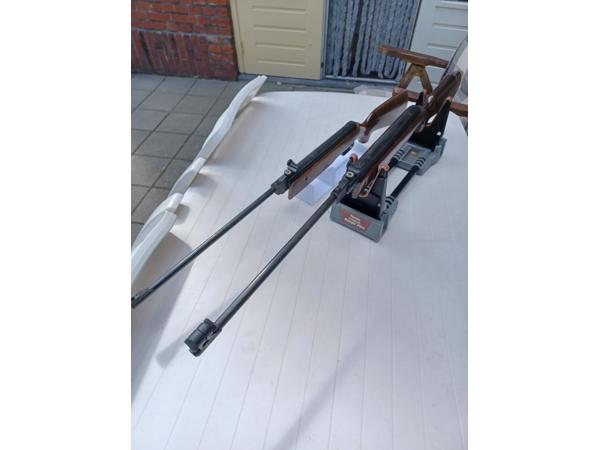 Te koop 2 luchtgeweren