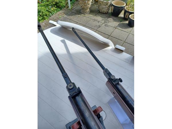 Te koop 2 luchtgeweren