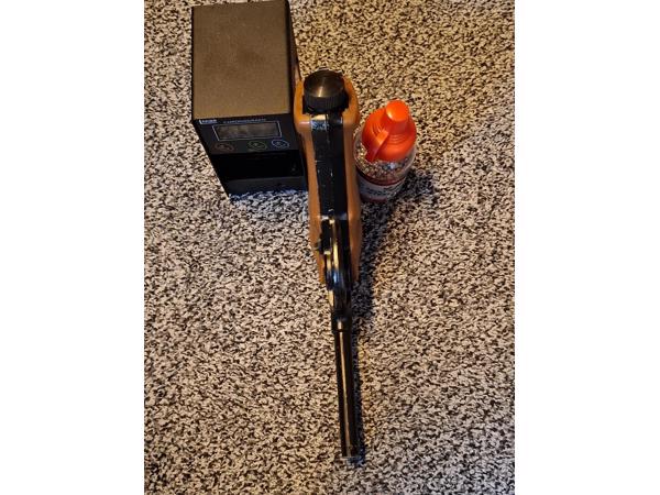 Vintage BB shooter: Healthways Plainsman (12 gram variant)