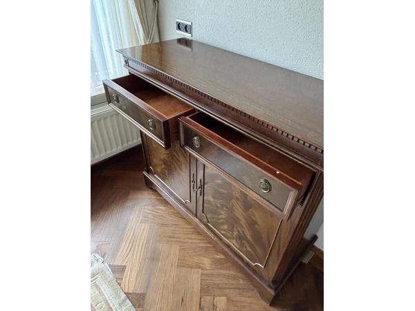 Dressoir, mahonie fineer