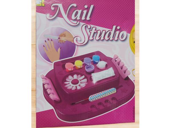 Nagelstudio met glitters vanaf 6 jaar