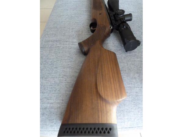 Air Arms  Pro Sport in walnoten hout 4,5 MM, 16 joul