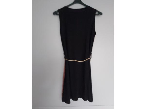 Metrofive stretchy glitter jurk rood met parels S/M