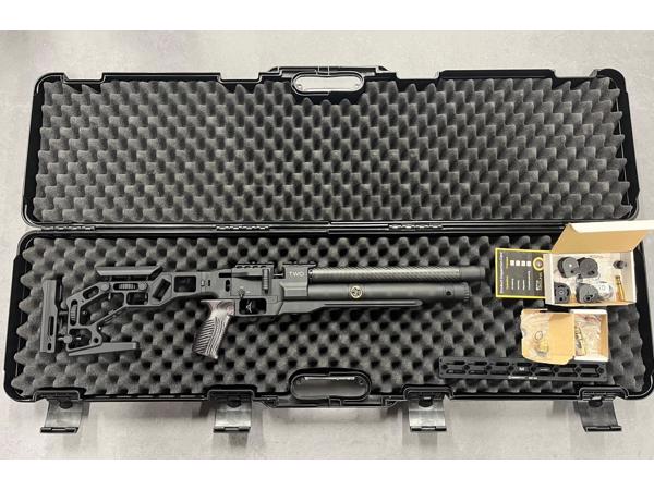 EPIC TWO .22, CZUB 300mm, Arca-Swiss, Folding Stock