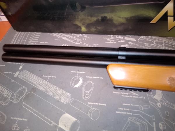 Air Venturi Avenger wood .22