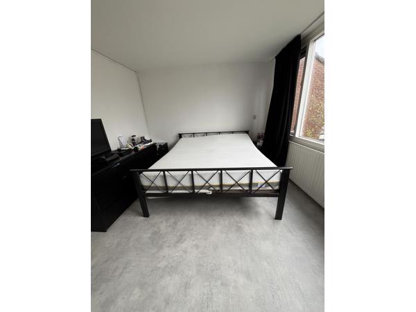 Bed met matras