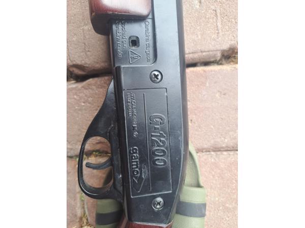 Luchtbuks co2 Gamo G-1200.  177 cal 4,5 mm made in spain