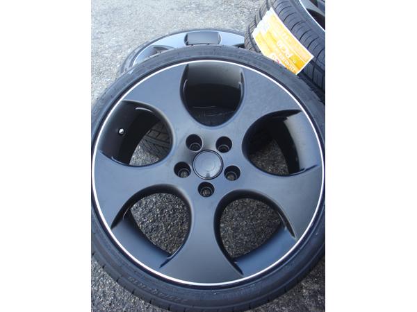 18 Inch GTI Black Velgen en Banden Steek 5x112