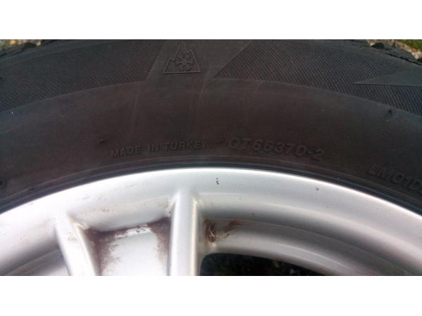 Lichtmetalen 16 inch velgen met oude winterbanden