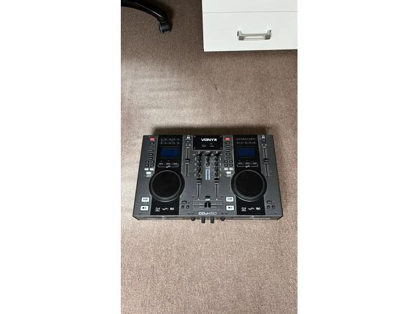 Vonyx cdj 450 mixer