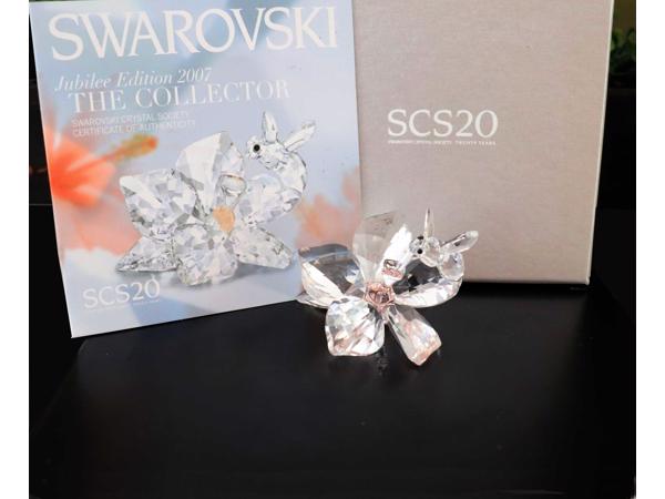 Swarovski Honingbij op hibiscus  met doos en certificaat