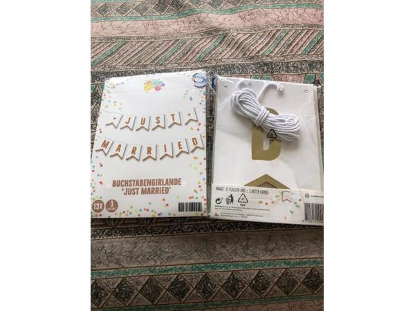 2 stuks leuke nieuwe trouw slingers