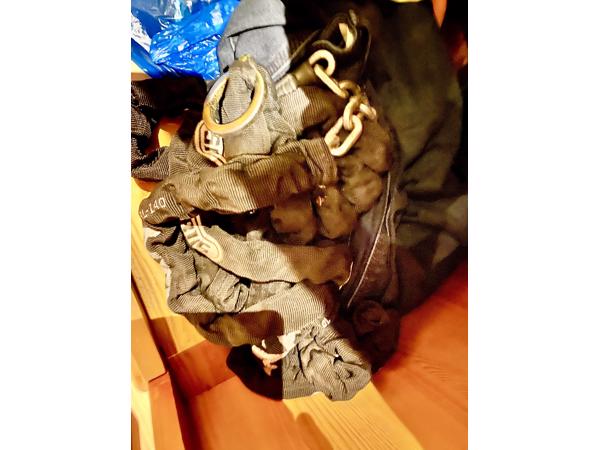 Rommelmarkt Spullen Kleding boxje BK Pannen + Fiets spullen