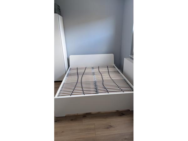 Met spoed weg: Ikea bed 200 x 160