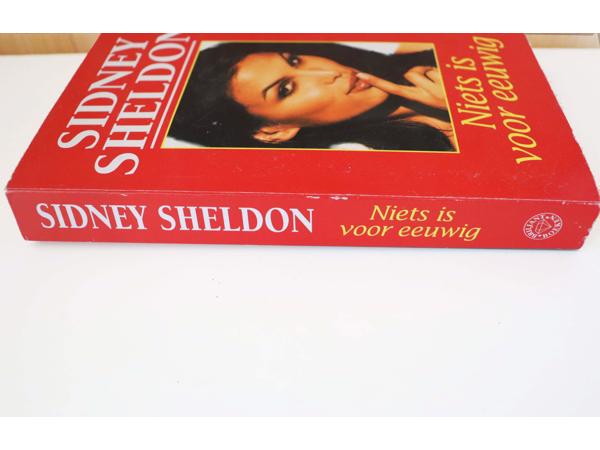 Niets is voor eeuwig - Sidney Sheldon 317 Blz.