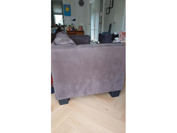 2 zits bank en love seat