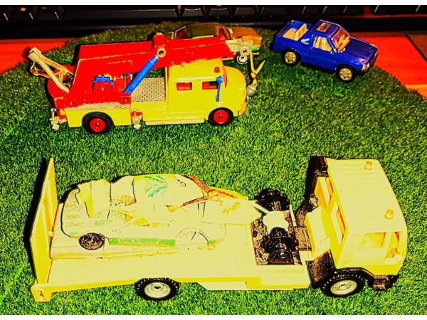 Siku mercedes benz "rund hauber "wreck truck 1