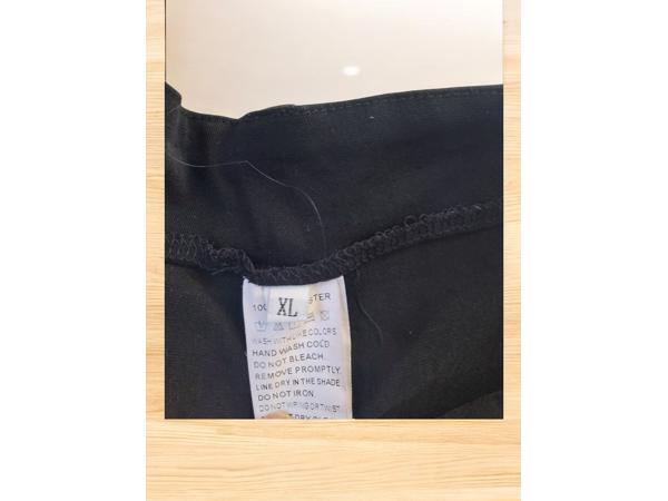 Stretchy zwarte cargo broek XL