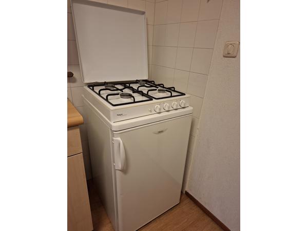 Koelkast tafelmodel, nooit gebruikt als koelkast