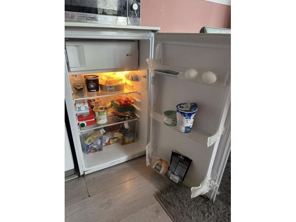 Compacte Koelkast met vriesvak fijn in gebruik
