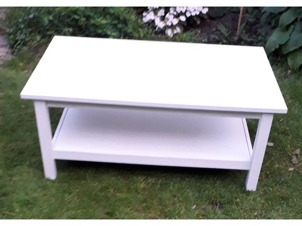 Witte salontafel met onderblad,, Ikea