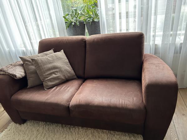 2-3 zits  bankstel prima staat