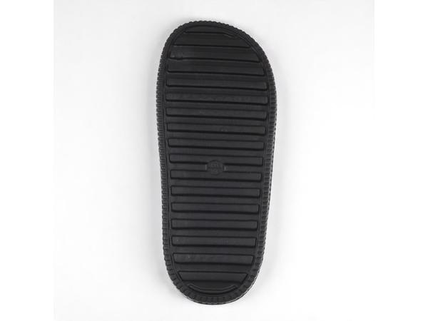 Slippers effen zwart 41