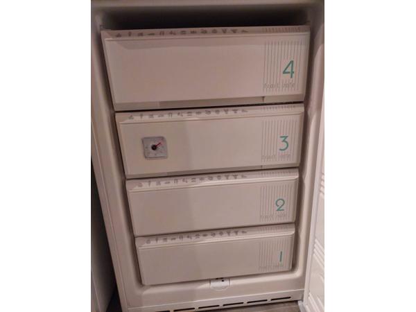 Liebherr vriezer tafelmodel