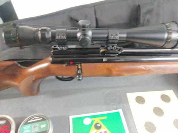 FX2000 Pcp luchtbuks in cal 5.5