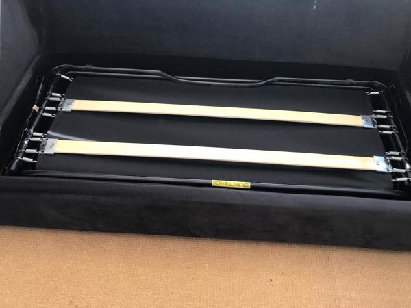 Slaapbank - zo goed als nieuw