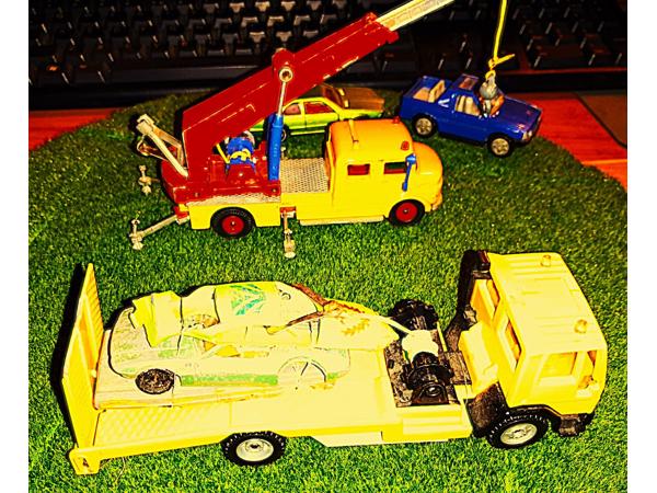 Siku mercedes benz "rund hauber "wreck truck