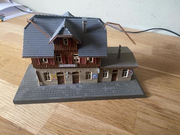 Treintjes rails en decoratie