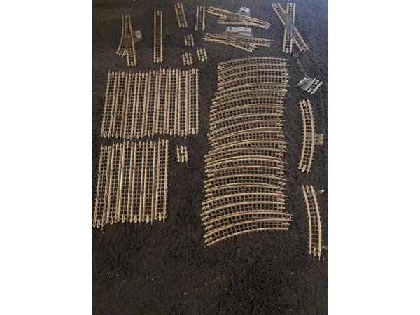 Treintjes rails en decoratie