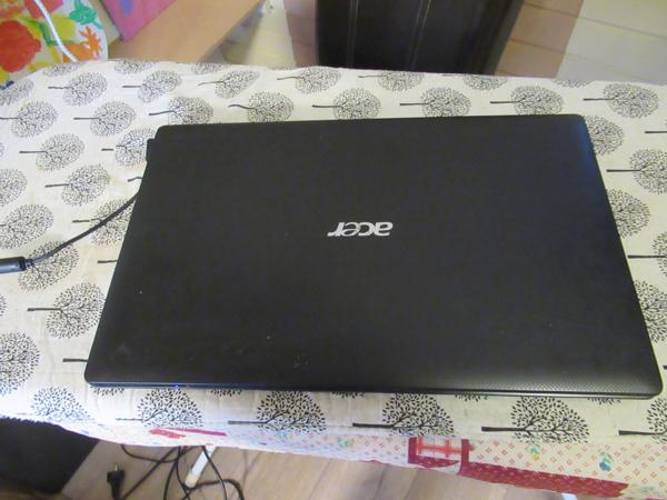 acer aspire 5336  100 GB SSD SCHIJF