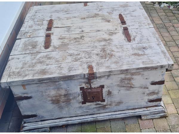 Grenen robuuste salontafel/opbergkist