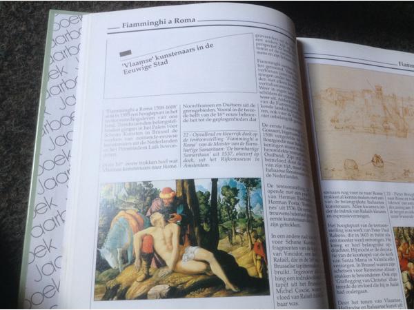 Jaarboeken (16stuks ) van 1988 tot 2003 in het Nederlands