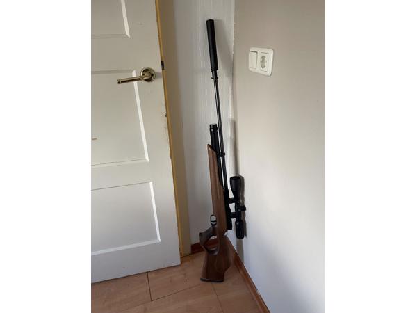 Te Koop Hw100 4,5 mm thumbhole