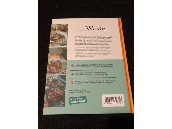 Kookboek delicious waste ( tegen voedselverspilling)
