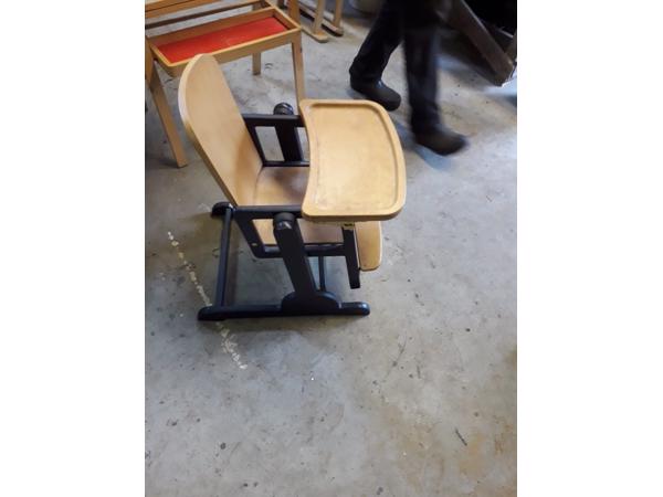 in hoogte verstelbare kinderstoel