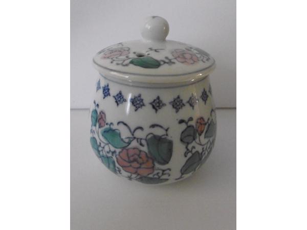 Chinese gemberpot, wierookpot en snuisterij doos