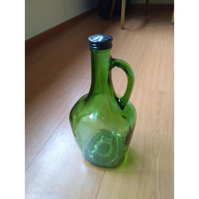 Symfonie In de naam pin grote groene glazen kruik/fles/vaas 35cm hoog in Klazienaveen - Antiek en  Kunst, Gebruiksvoorwerpen - Markanda