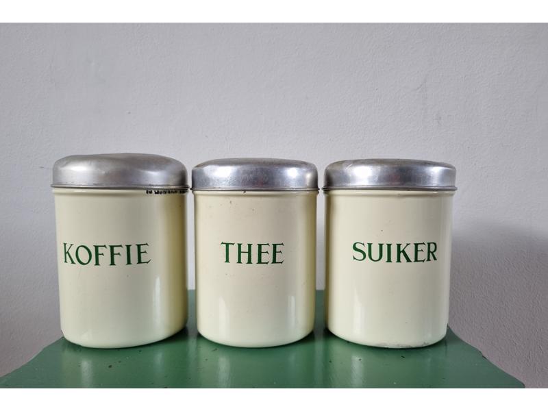 compleet klok Rommelig Koffie,thee en suiker emaille bussen in Ingen - Antiek en Kunst, Curiosa en  Brocante - Markanda
